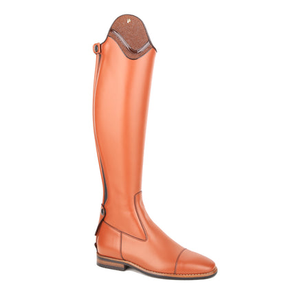 Petrie Springstiefel Einzelstücke